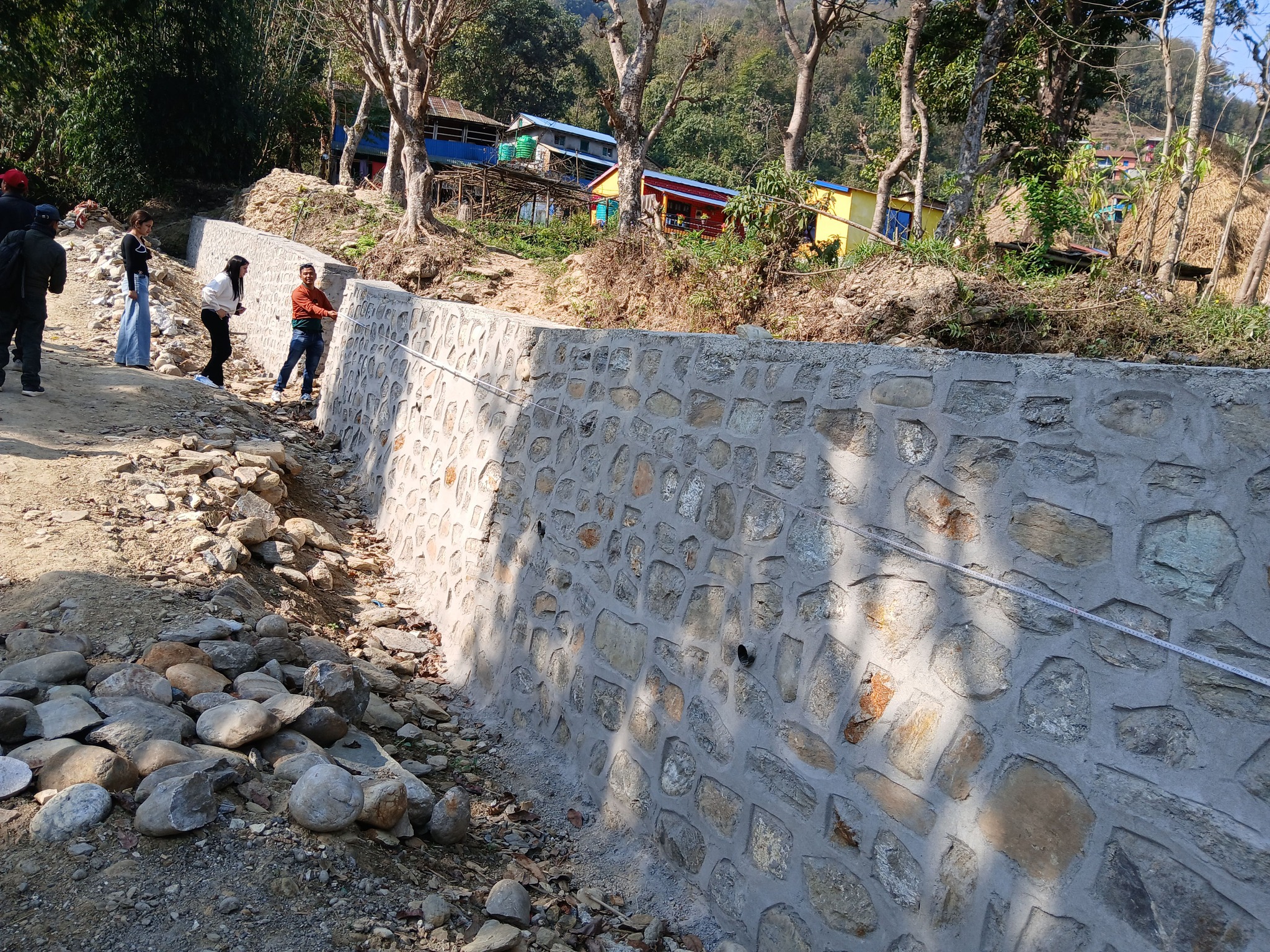 ०८१ फाल्गुन १९ गते भानु न.पा. ९, खहरे खोला तटबन्धन तथा वस्ती संरक्षण योजना अनुगमन