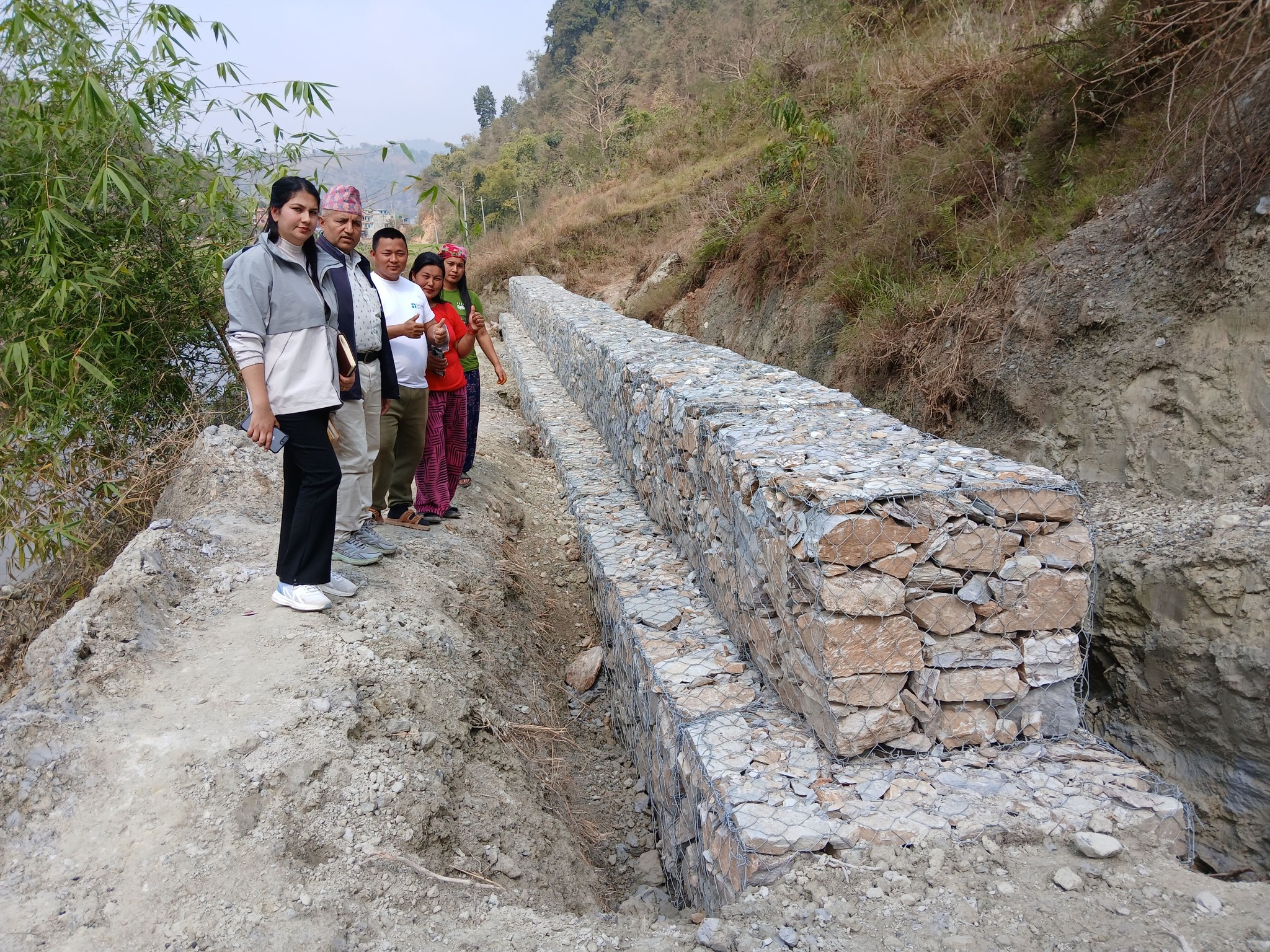 ०८१/११/२२ गते भिमाद ५, तनहुँको भलाइगैरा जनहित मार्ग संरक्षण तथा पहिरो नियन्त्रण योजनाको अनुगमन